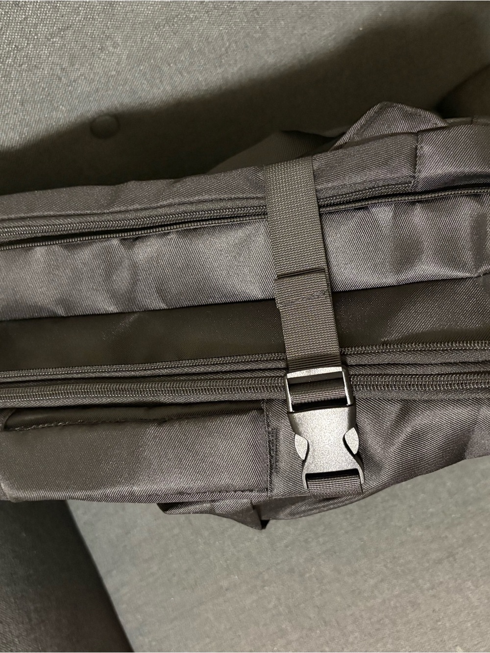 Backpack - Picture 4 of 9